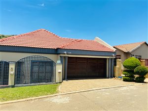 2 Bed House in Mahube Valley