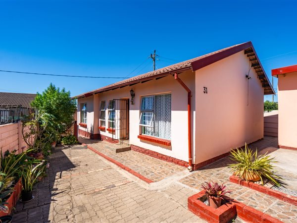 3 Bedroom House 3 Bedroom House