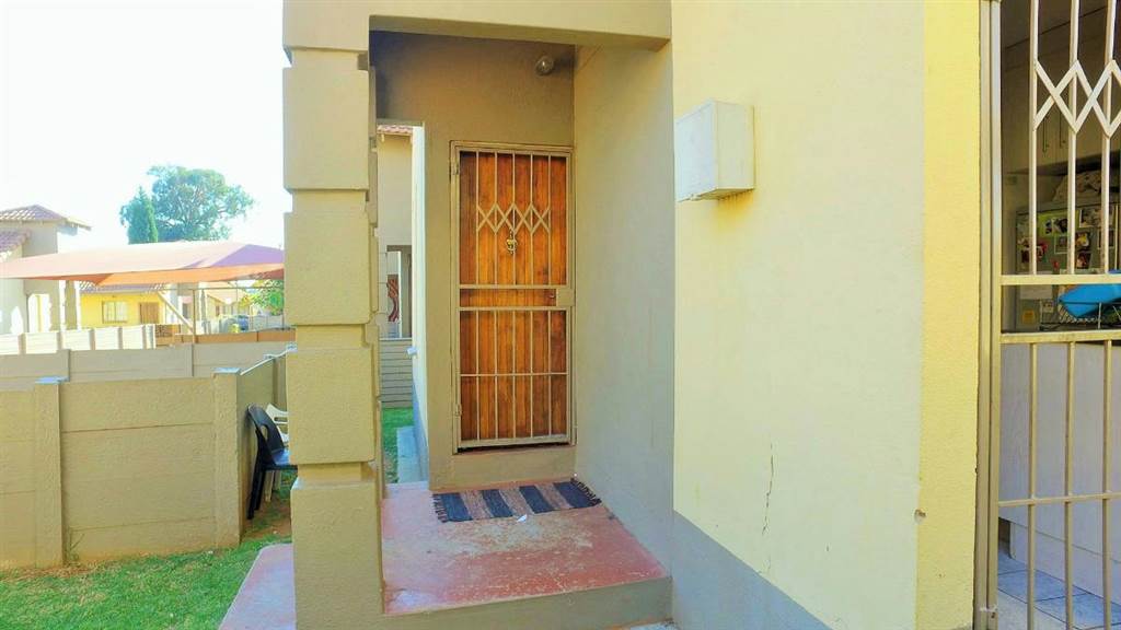 3 Bed Townhouse in Ormonde photo number 4