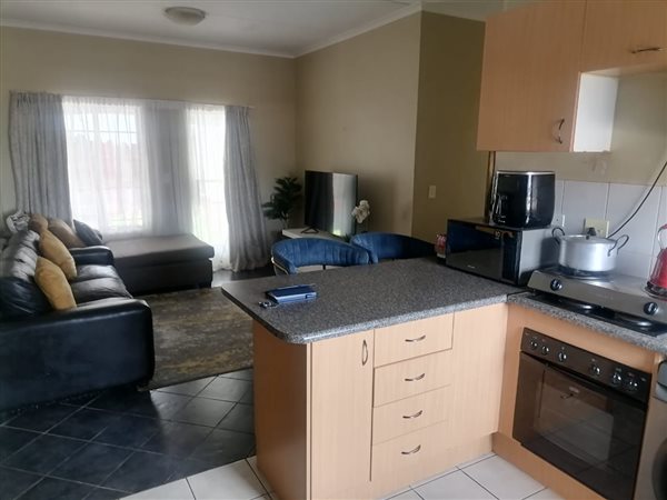 3 Bedroom Flat 3 Bedroom Flat