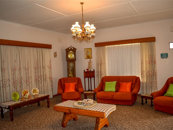 4 Bedroom House 4 Bedroom House