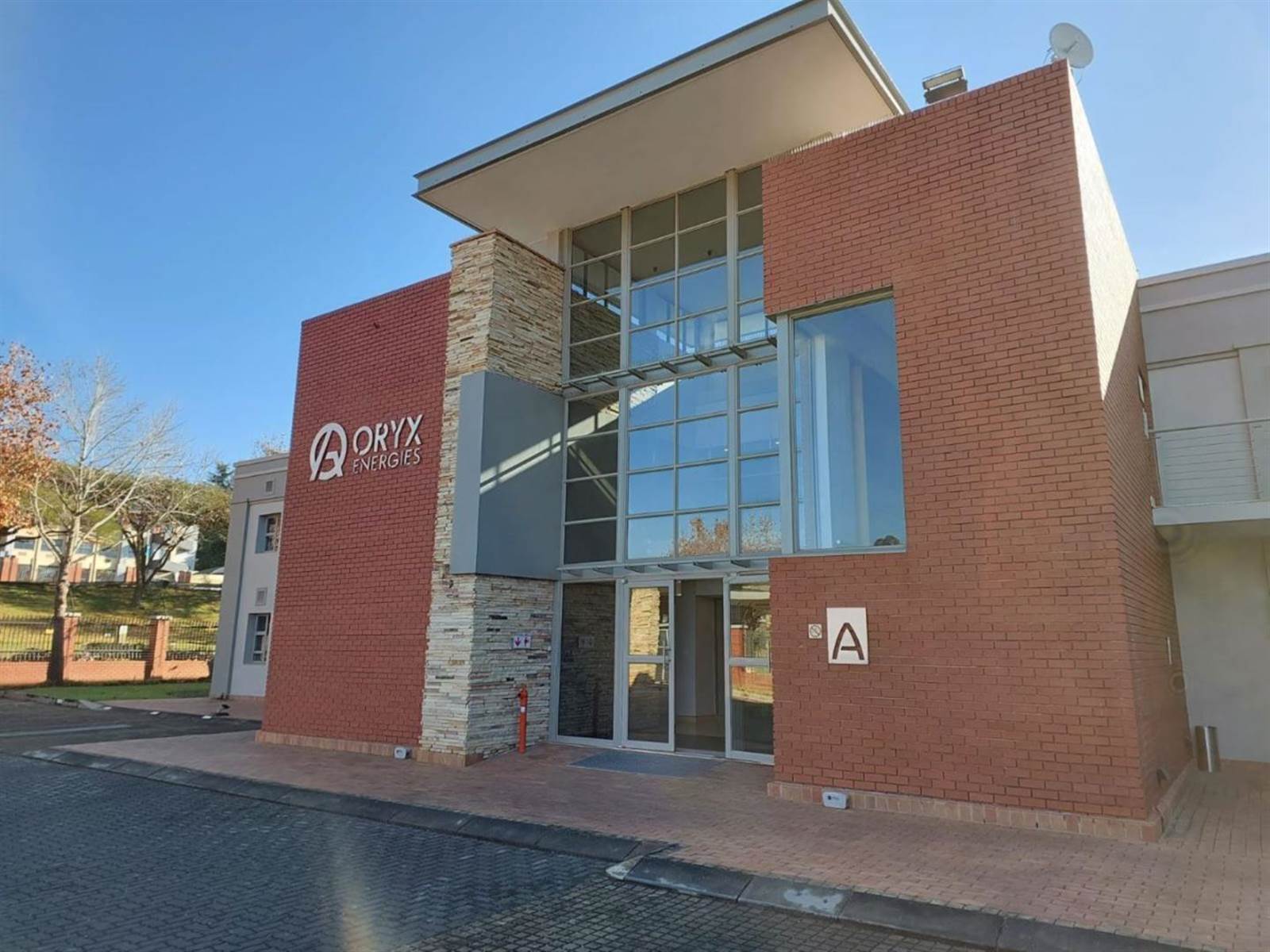 712  m² Commercial space in Bryanston photo number 25