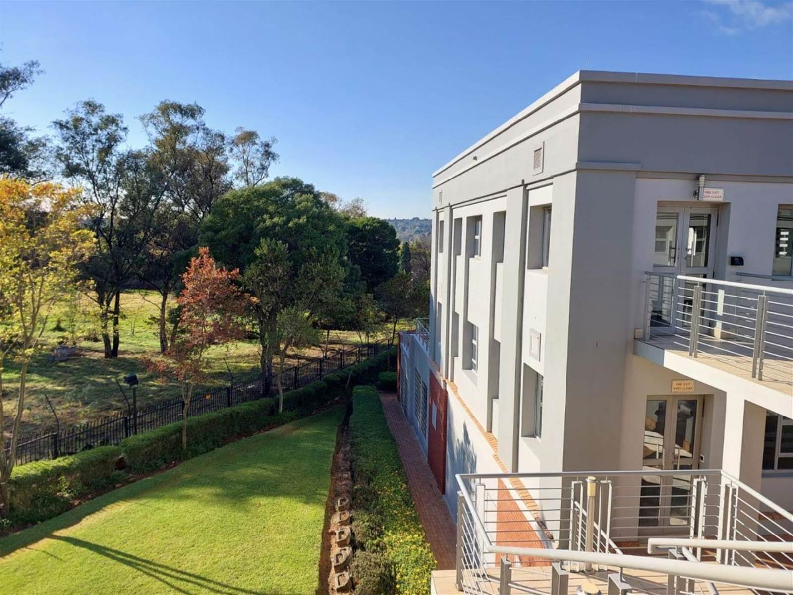 712  m² Commercial space in Bryanston photo number 5