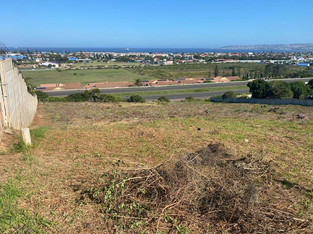 1609 m² Land available in Hartenbos Heuwels photo number 8