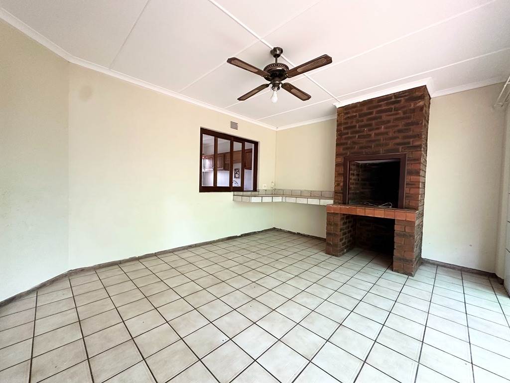 3 Bed Townhouse in Manaba photo number 14