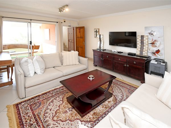 4 Bed Apartment in Northcliff
