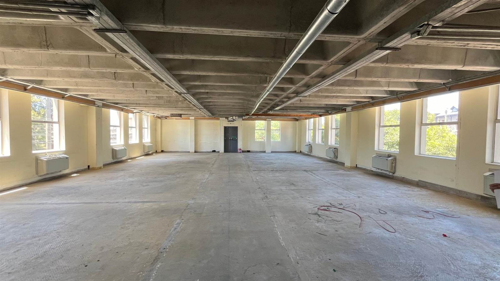 434  m² Office Space in Rondebosch photo number 4
