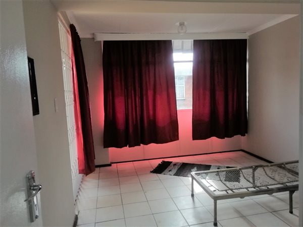 1 Bed Apartment