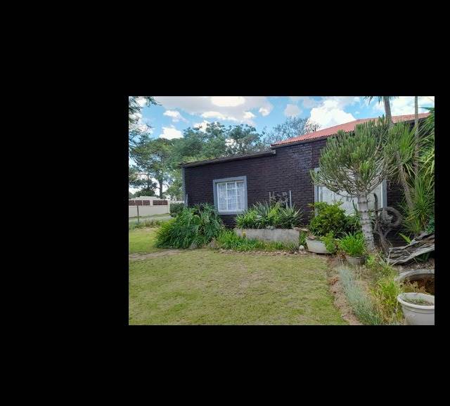 3 Bed House in Adelaide photo number 1