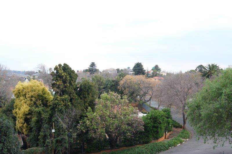 1 Bed Apartment in Linksfield photo number 12