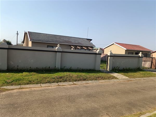 5 Bed House in Bisho