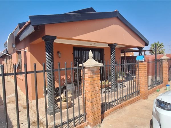 3 Bed House