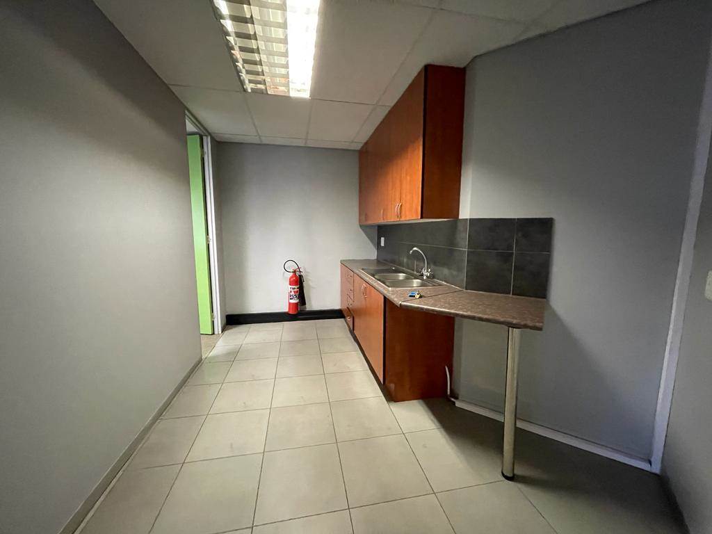 80  m² Commercial space in Highveld photo number 15
