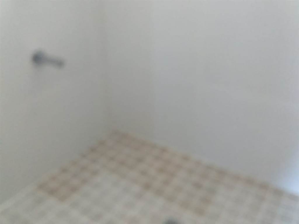 2 Bed Apartment in North Beach photo number 15