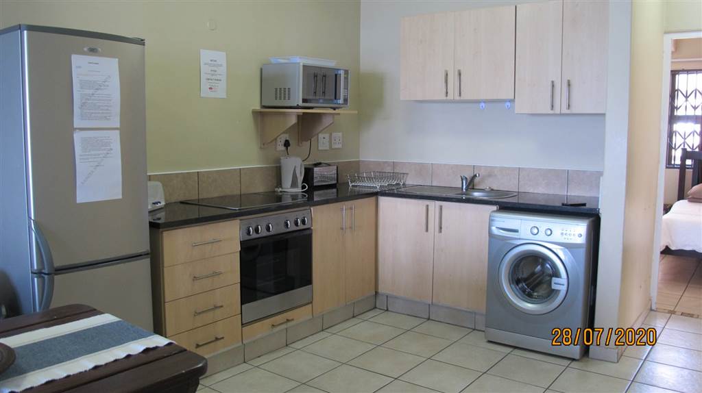 3 Bed Flat in Winklespruit photo number 6