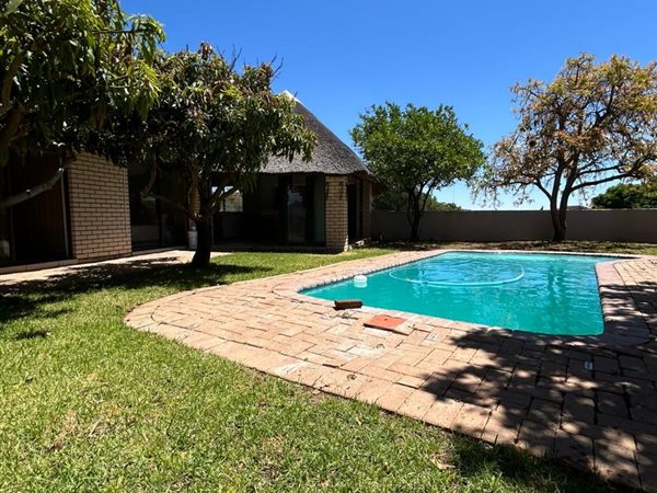 3 Bedroom House 3 Bedroom House