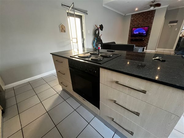 2 Bedroom Townhouse 2 Bedroom Townhouse