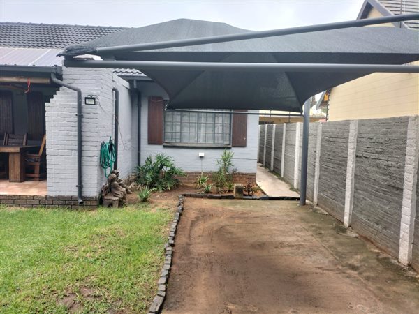 2 Bedroom Flat 2 Bedroom Flat