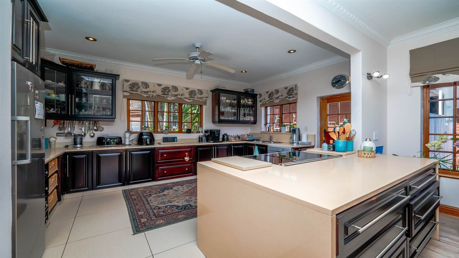 4 Bed House in Mt Edgecombe Estate 1 & 2 photo number 4