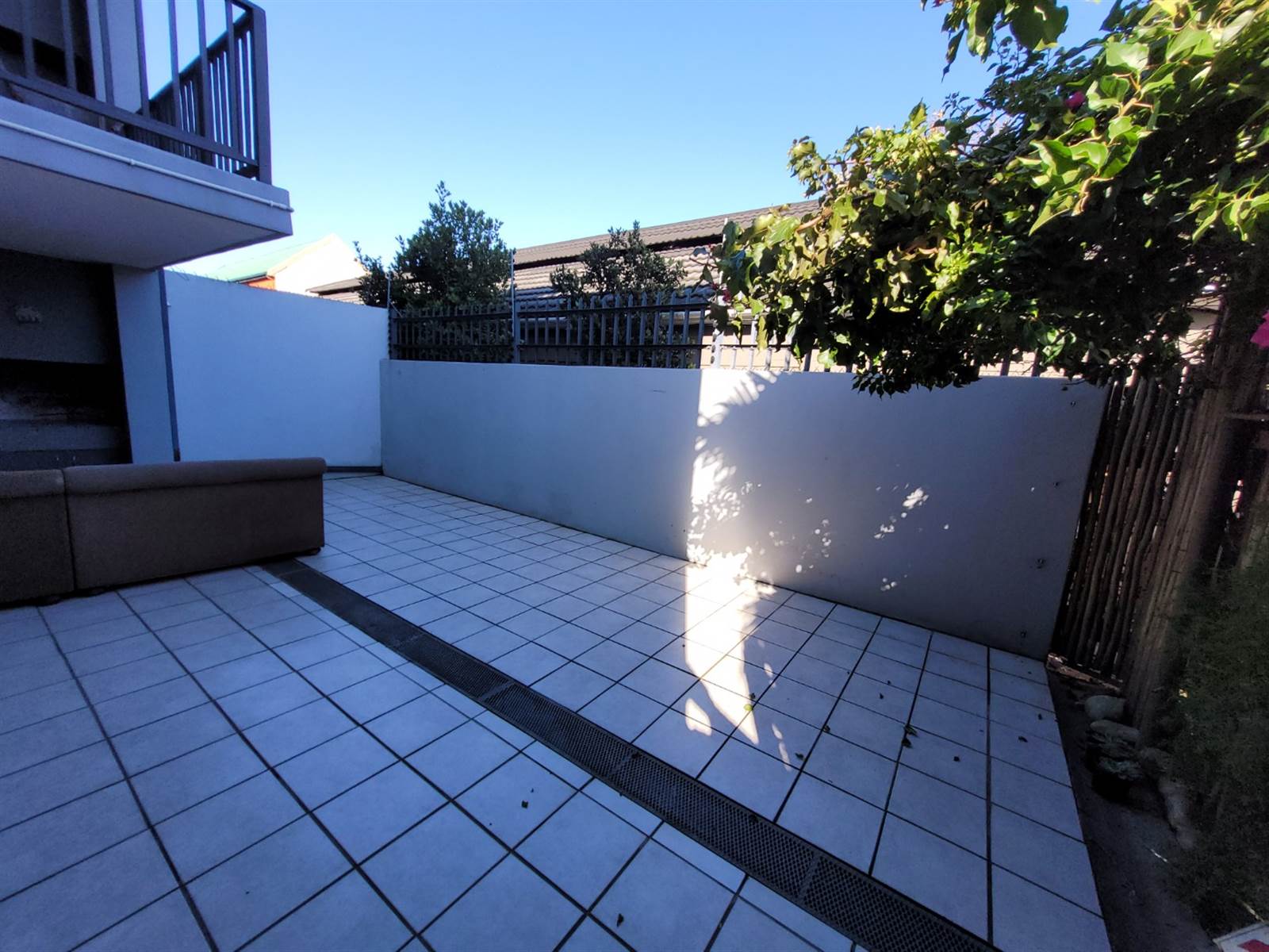 2 Bed Apartment in Knysna Central photo number 6