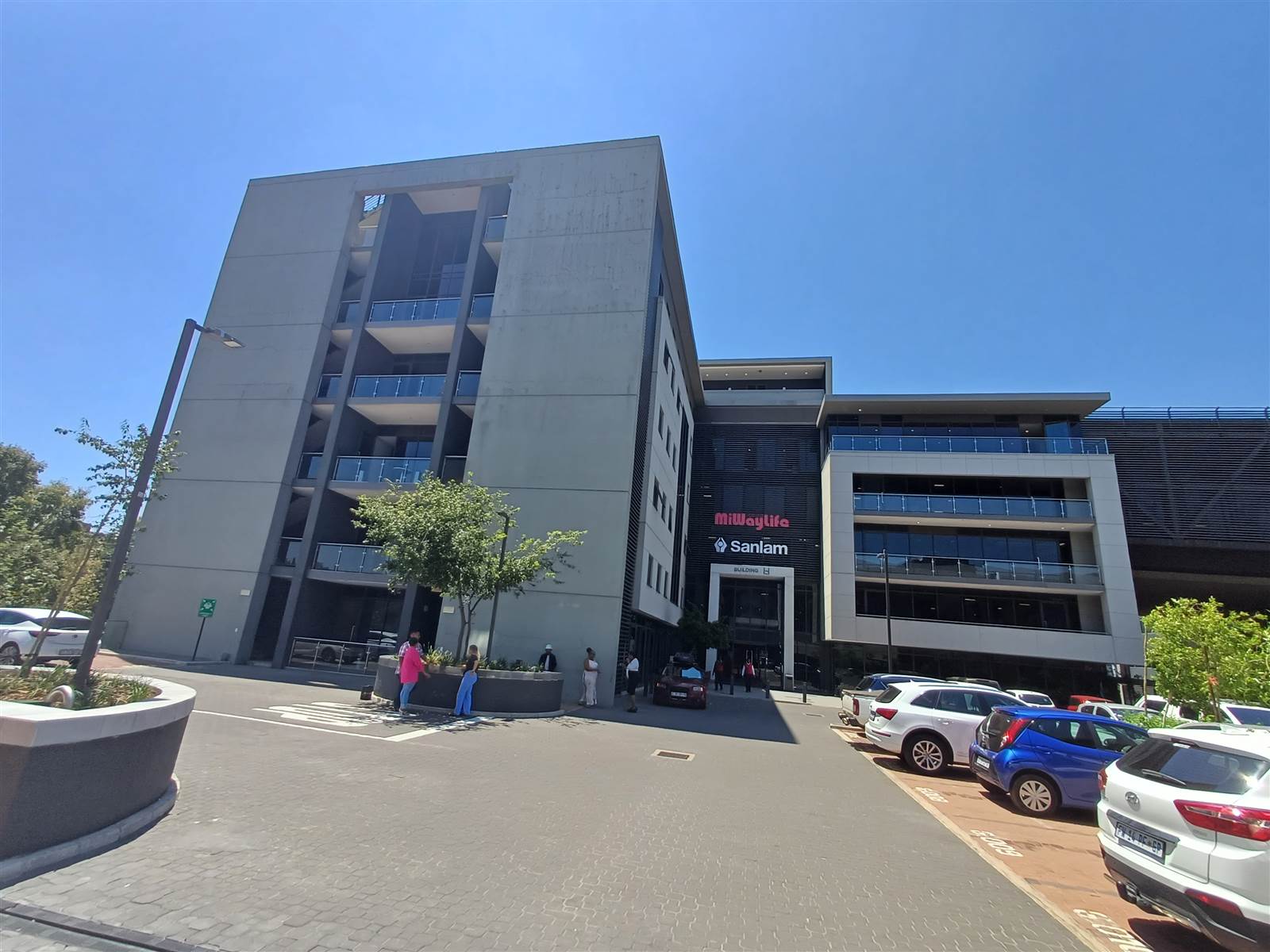 30833  m² Commercial space in Parktown photo number 2