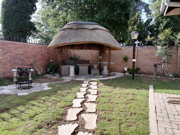 4 Bed House in Ermelo photo number 21