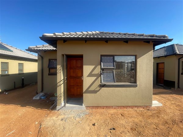 3 Bedroom House 3 Bedroom House