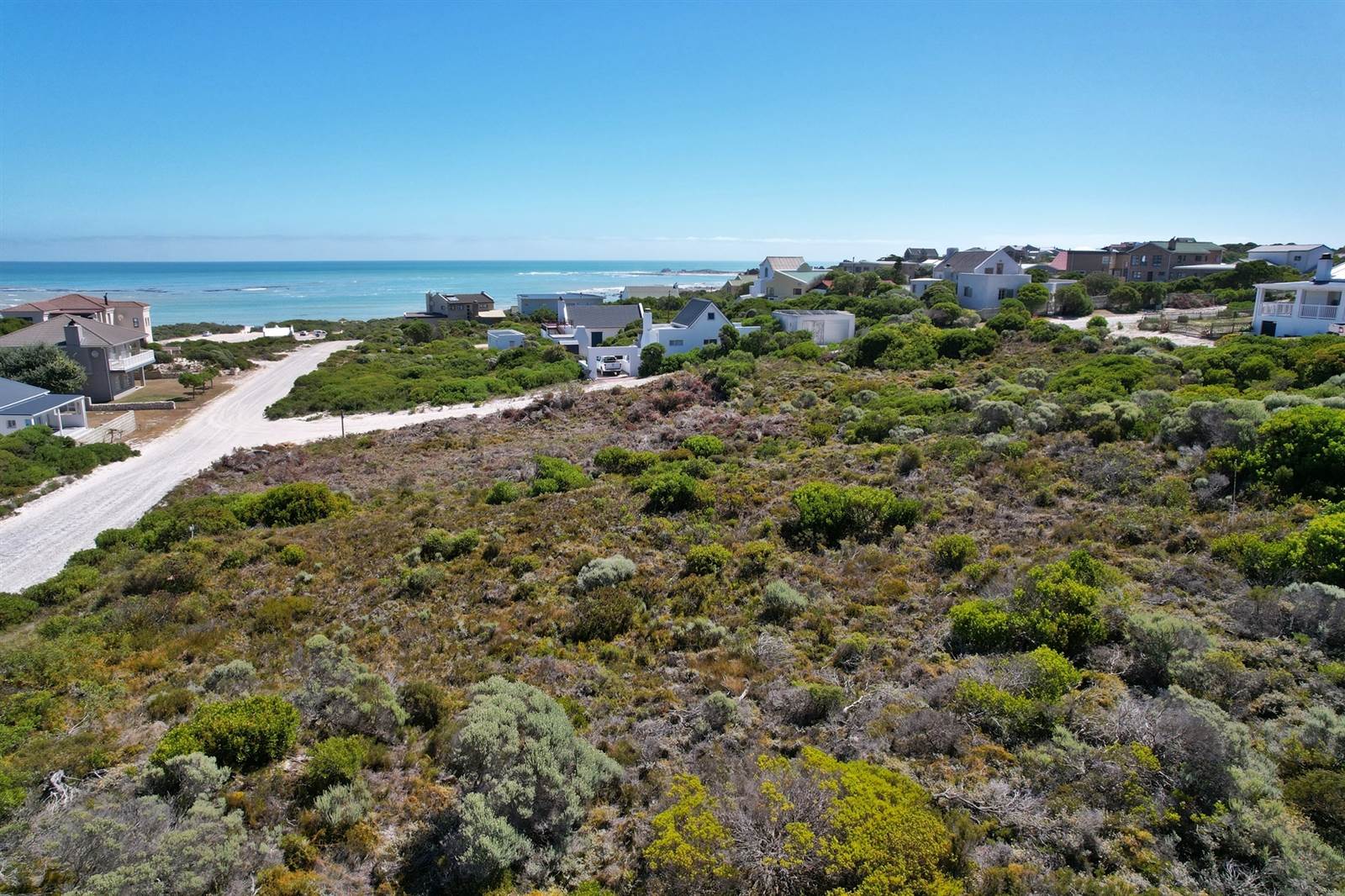687 m² Land available in Suiderstrand photo number 11