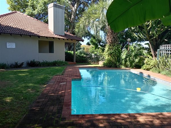 2 Bedroom Townhouse 2 Bedroom Townhouse