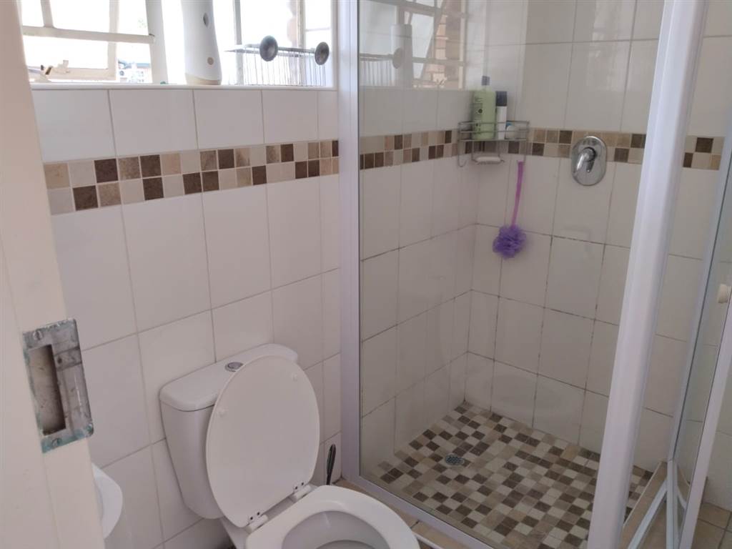1 Bed House in Rietfontein photo number 13
