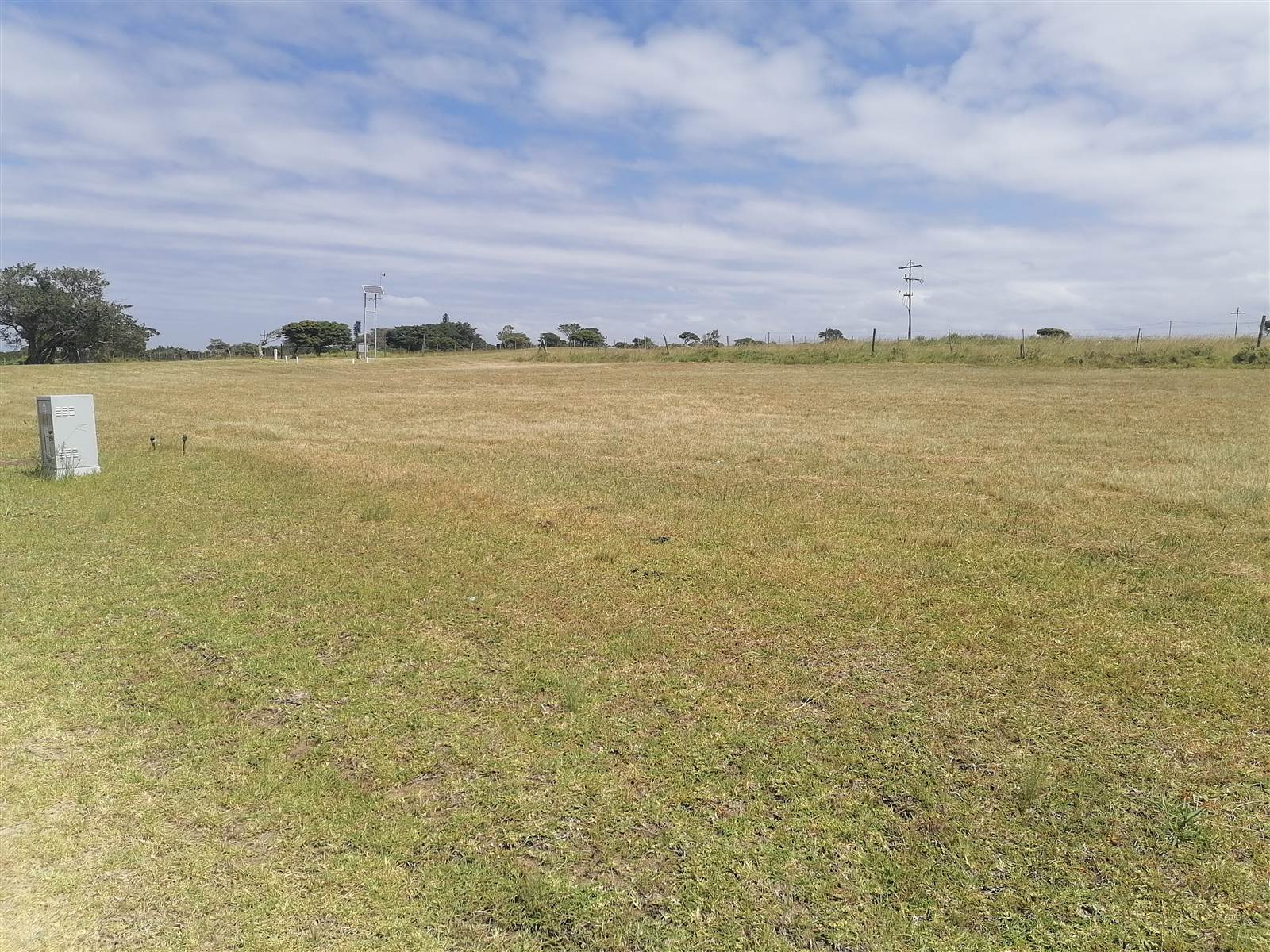 650 m² Land available in Cove Rock photo number 2