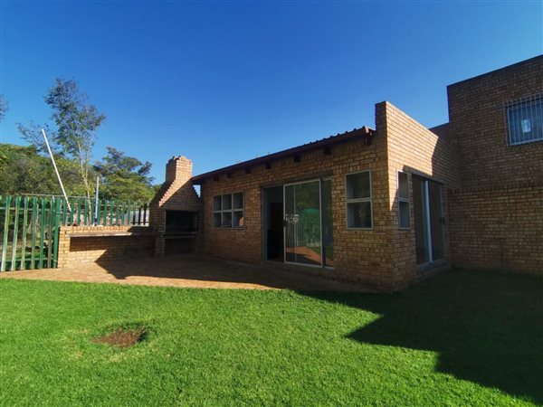 2 Bedroom House 2 Bedroom House