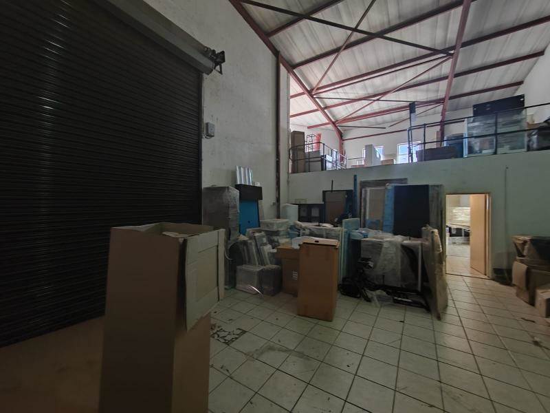 211  m² Commercial space in Eastgate photo number 25