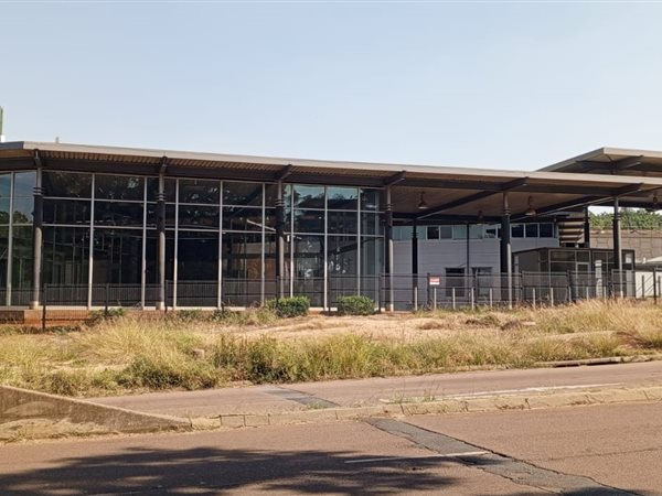 5 322 m² Commercial space 5 322 m² Commercial space