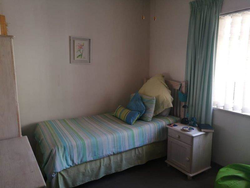 4 Bed House in Vanderbijlpark CW photo number 20
