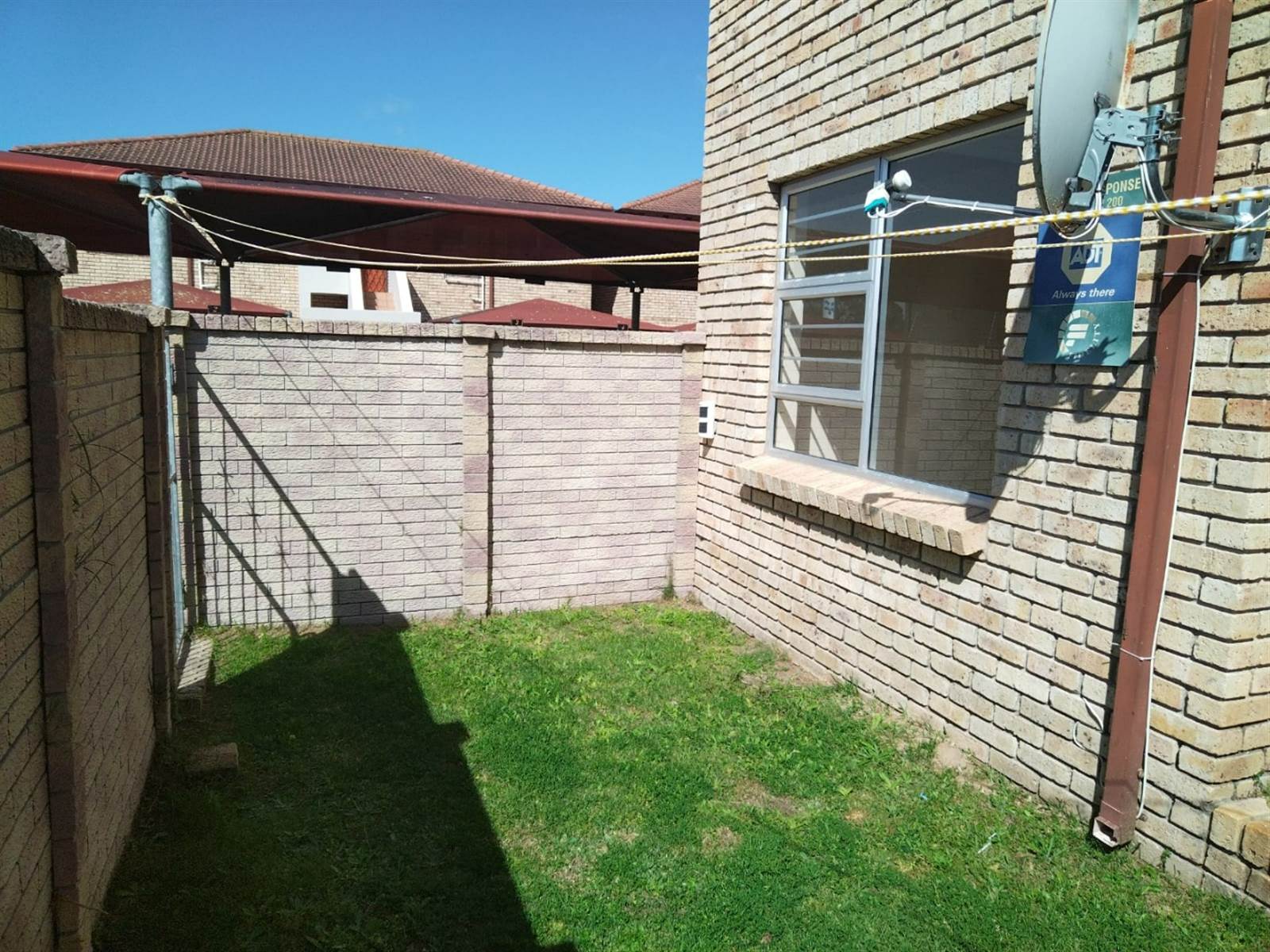 2 Bed Townhouse in Walmer Heights photo number 9