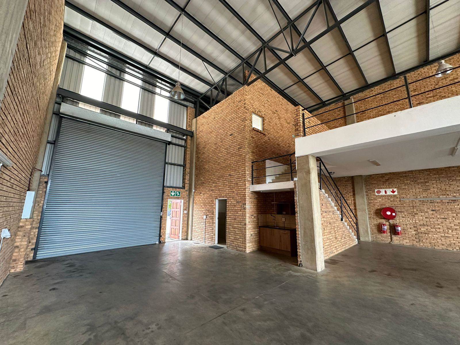 364  m² Industrial space in Lanseria and surrounds photo number 7