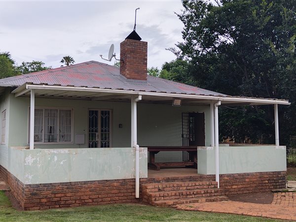 3 Bedroom House 3 Bedroom House