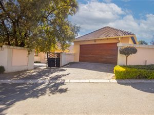 4 Bed House in President Ridge