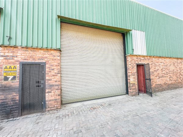 270  m² Industrial space