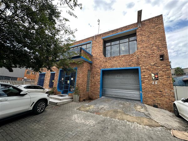 16 m² Commercial space 16 m² Commercial space