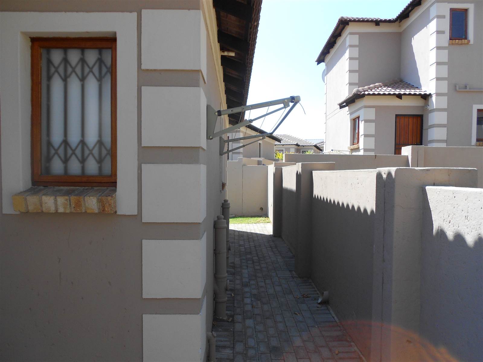 2 Bed Townhouse in Arundo Estate photo number 5