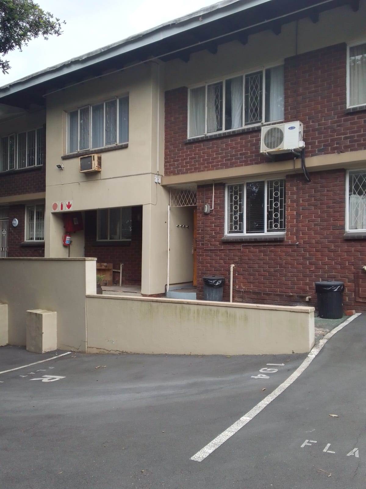 2 Bed Townhouse in Musgrave photo number 26