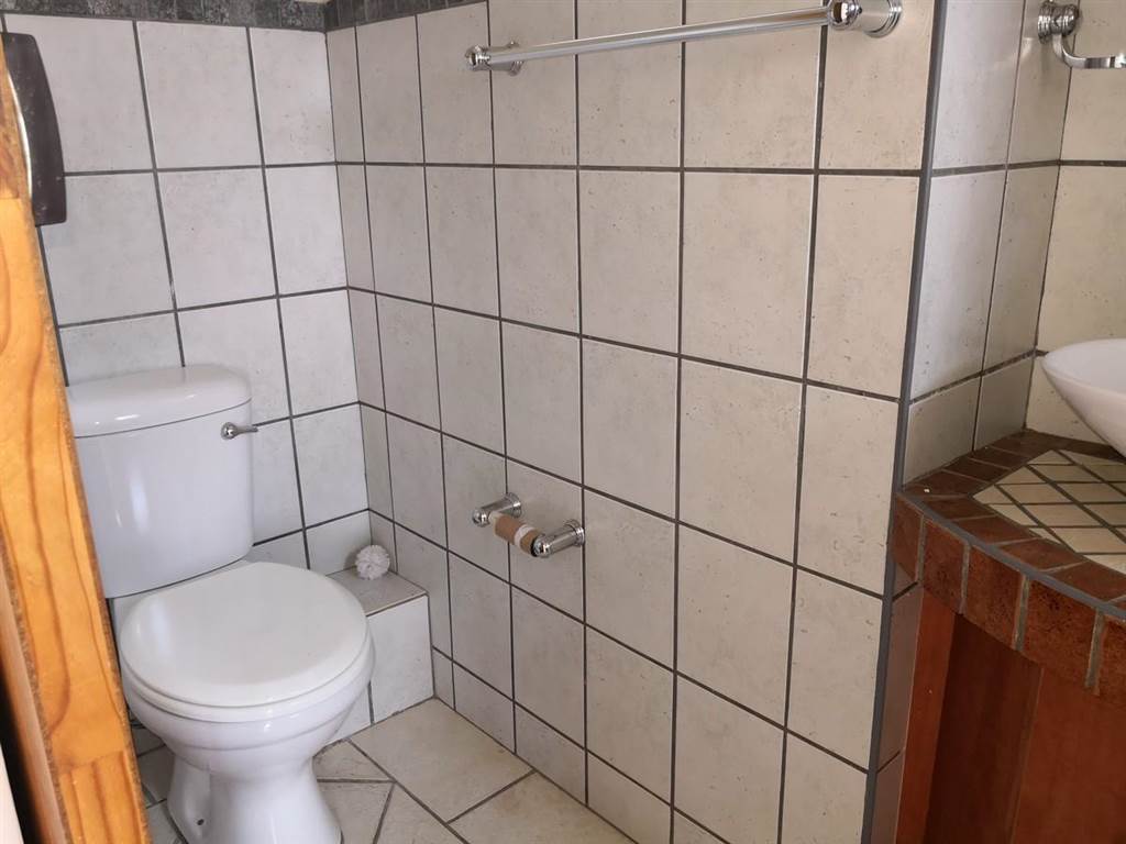 3 Bed Flat in Bo Dorp photo number 15