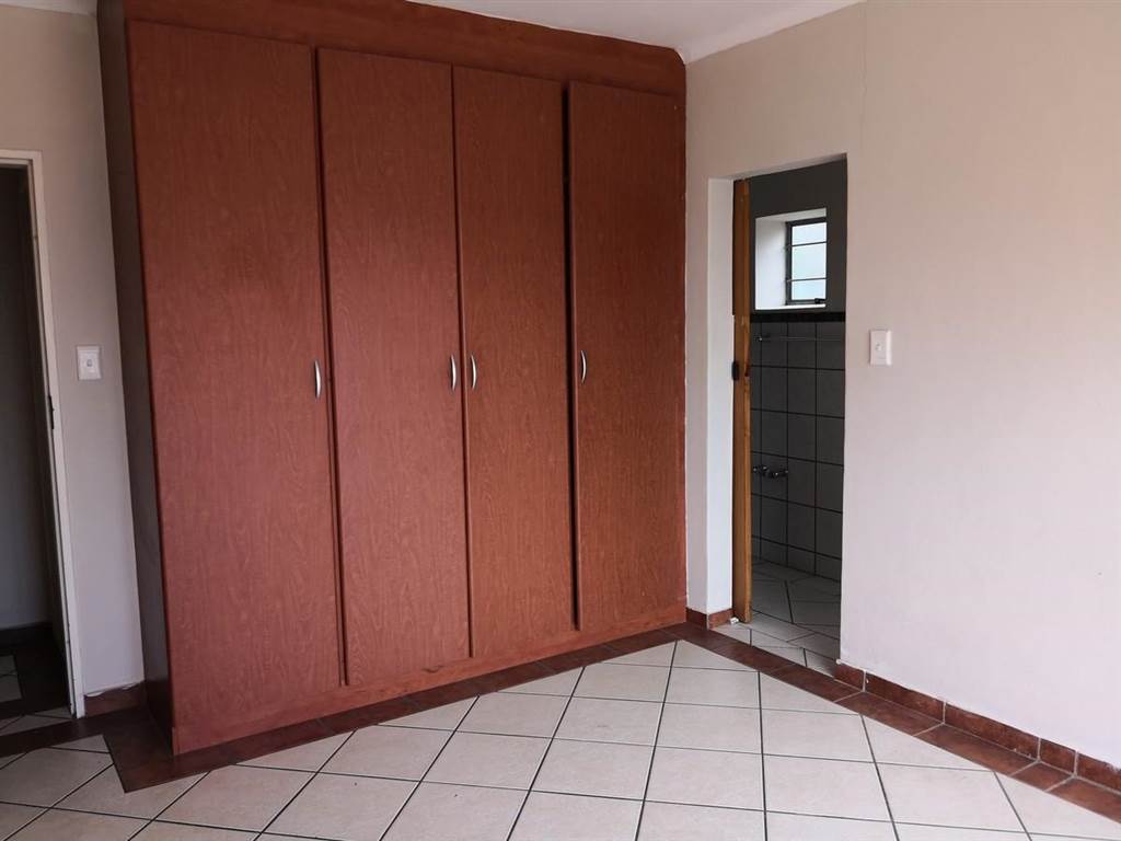 3 Bed Flat in Bo Dorp photo number 7