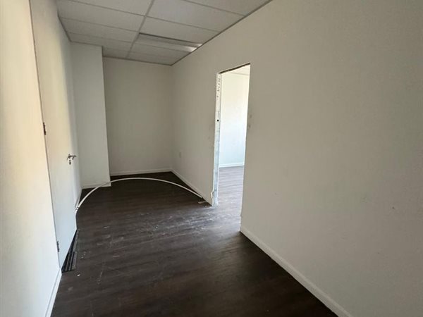 52  m² Office Space