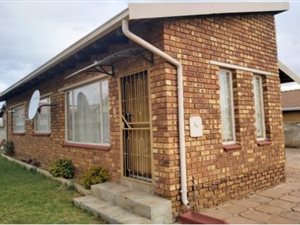 3 Bed House in Kwa Thema