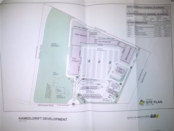 8.9 ha Land available in Kameeldrift East