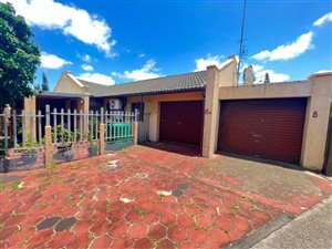 3 Bed Duet in Birdswood