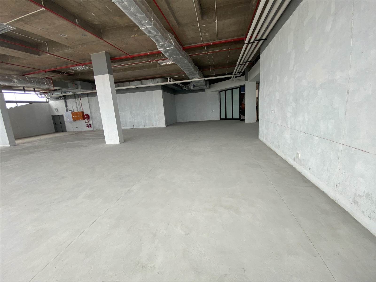 104  m² Commercial space in Milnerton Central photo number 3